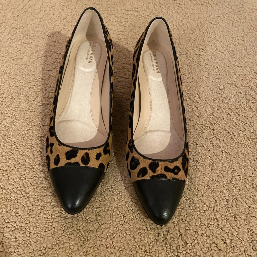 Brand new Cole Haan hair calf and leather animal print pumps, 9.5 - Picture 1 of 4